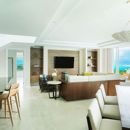 Hotel The Ritz-Carlton, Turks & Caicos Grace Bay Esterno foto