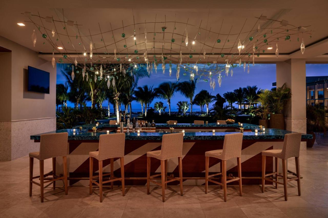Hotel The Ritz-Carlton, Turks & Caicos Grace Bay Esterno foto